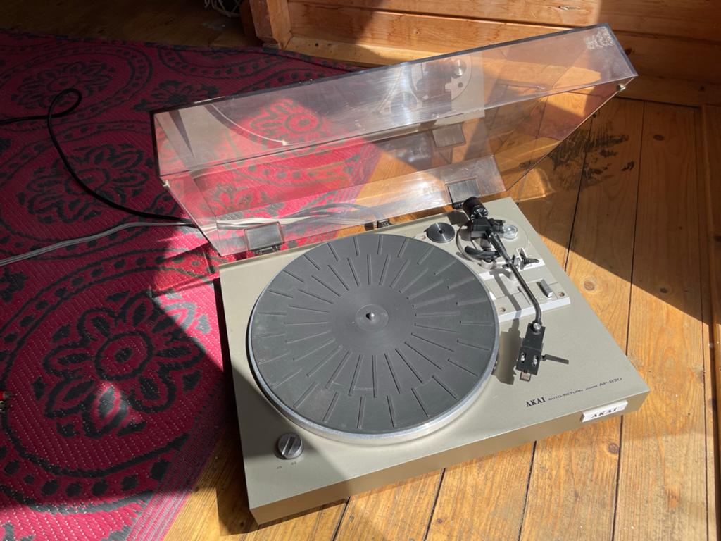 Akai AP-B20 Platenspeler, Audio, Tv en Foto, Platenspelers, Ophalen of Verzenden, Gebruikt, Platenspeler, Akai