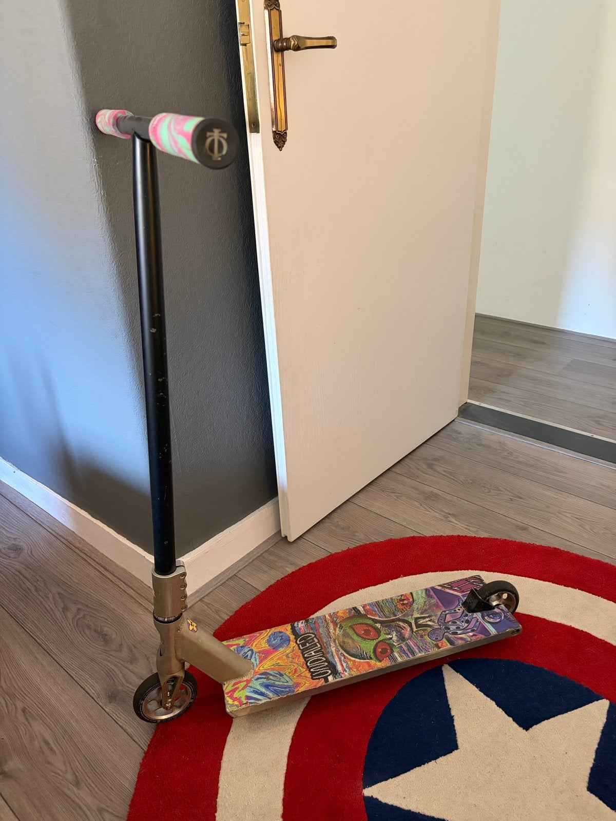 Custom Stuntstep - Striker met unieke grip tape, Fietsen en Brommers, Ophalen of Verzenden, Gebruikt, Gewone step