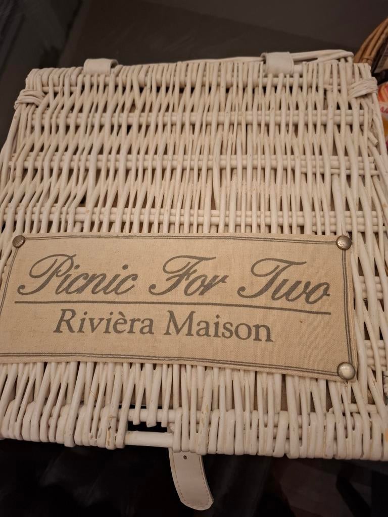 Witte picknickmand Riviera Maison 'Picnic For Two', Hobby en Vrije tijd, Ophalen of Verzenden