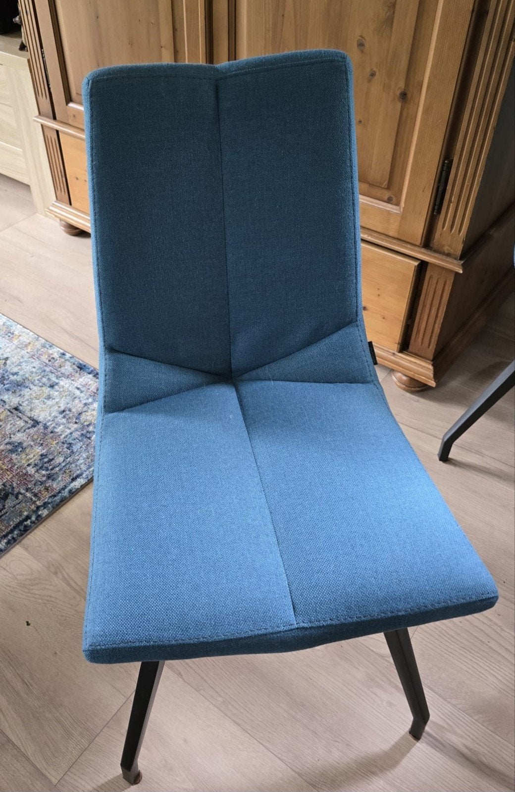 Stijlvolle blauwe eetkamerstoel - Zo goed als nieuw, Ophalen, Blauw, Zo goed als nieuw, Modern