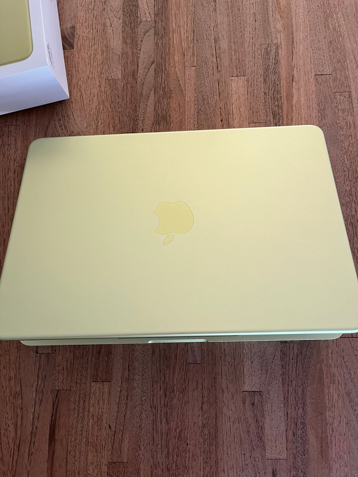 Macbook Neo 13 inch 512 Gb, MacBook Pro, 13 inch, 512 GB, Ophalen of Verzenden