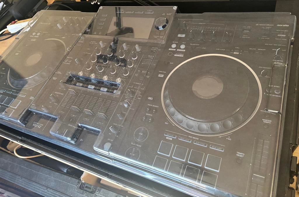 Pioneer DJ controller XDJ-XZ + flightcase + decksaver, Ophalen, Zo goed als nieuw, Pioneer
