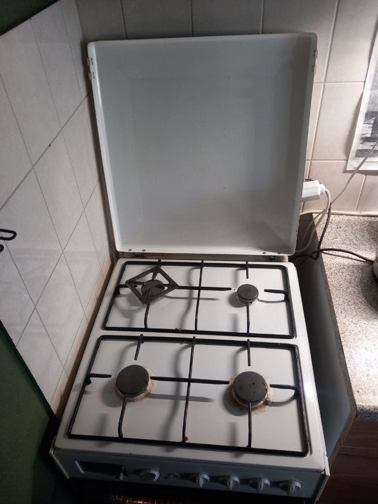 Gasfornuis met oven, Witgoed en Apparatuur, Ophalen, Gebruikt, 4 kookzones, Gas