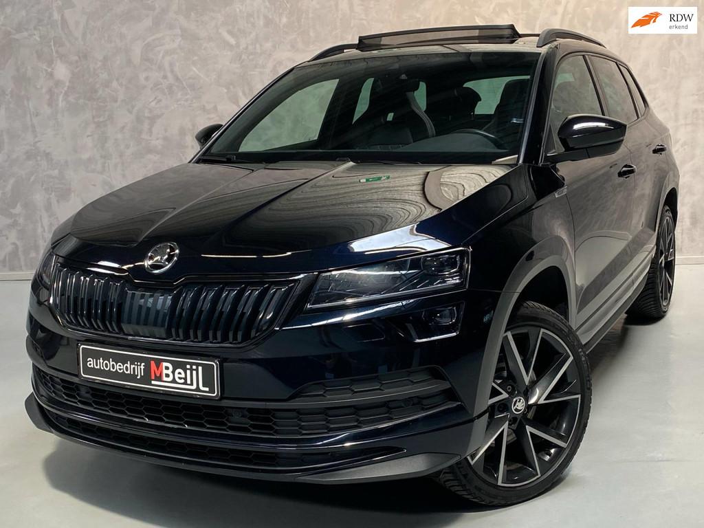 Skoda Karoq 1.5 TSI ACT Sportline Business /Pano /Camera /Vi, 4 cilinders, 150 pk, Automatische klimaatregeling, Zwart