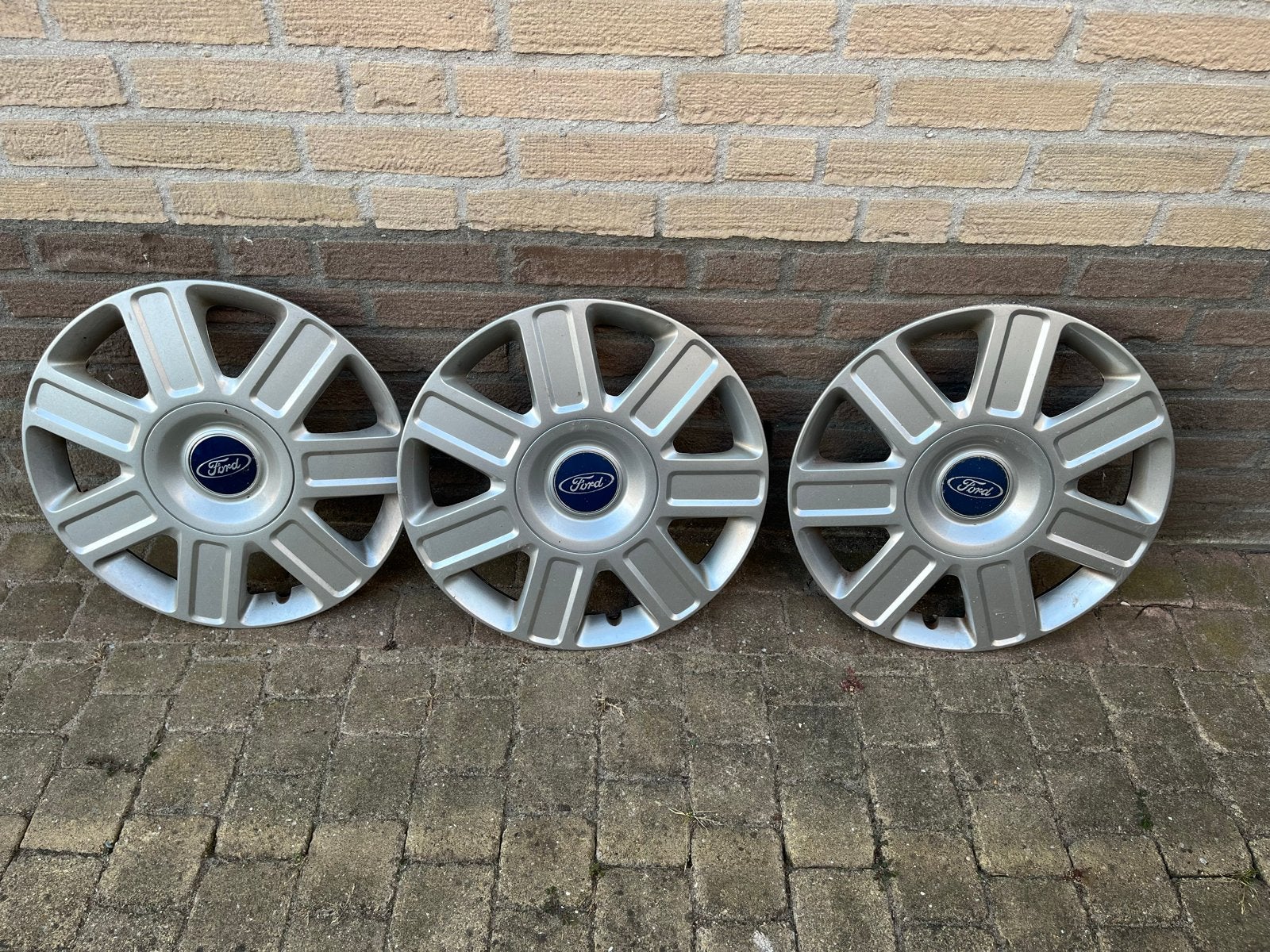3x Originele Ford wieldoppen 16 inch, Auto diversen, Ophalen, Gebruikt