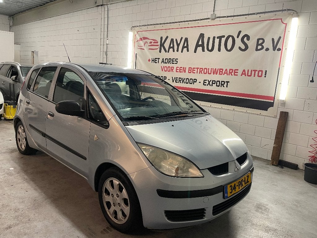 Mitsubishi Colt 1.3 AIRCO  2004 Blauw, Auto's, 31 €/maand, Blauw, Colt, Origineel Nederlands