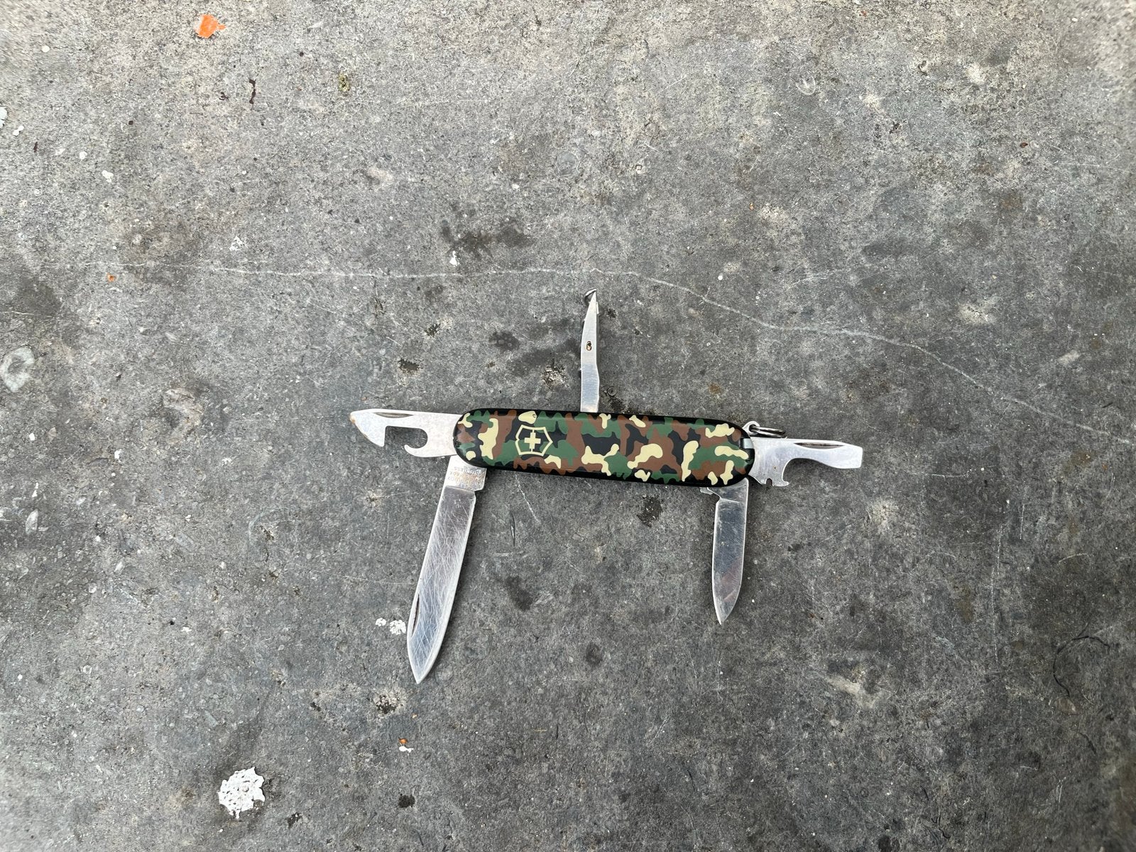 Victorinox Zwitsers zakmes - Camouflage, Ophalen of Verzenden, Gebruikt