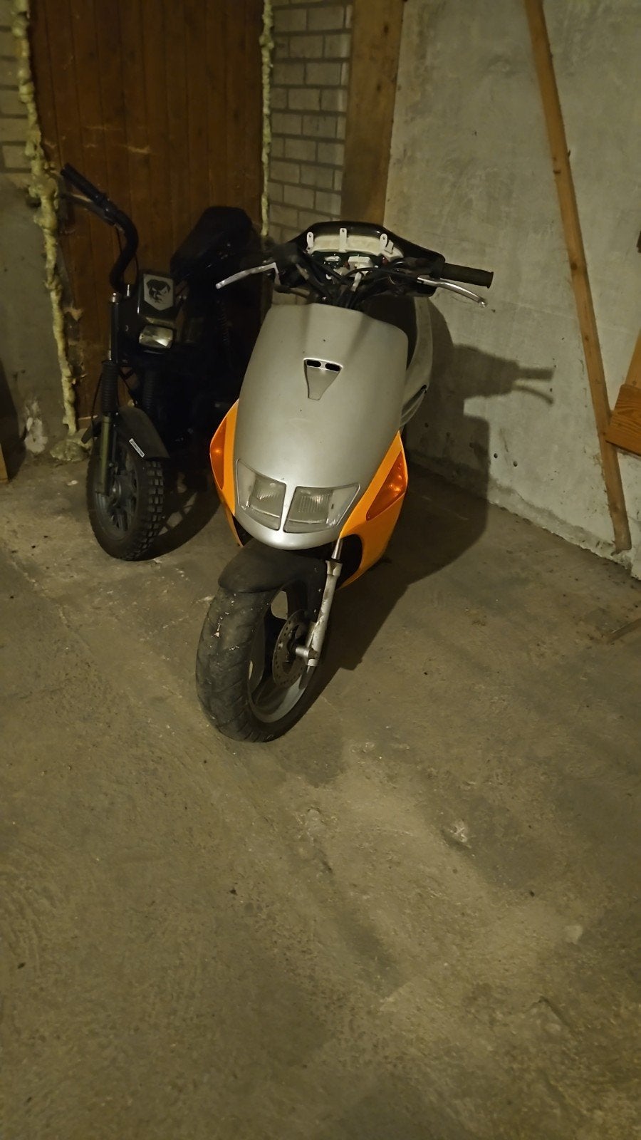 schuur vonds, Fietsen en Brommers, Ophalen, Gebruikt, Benzine