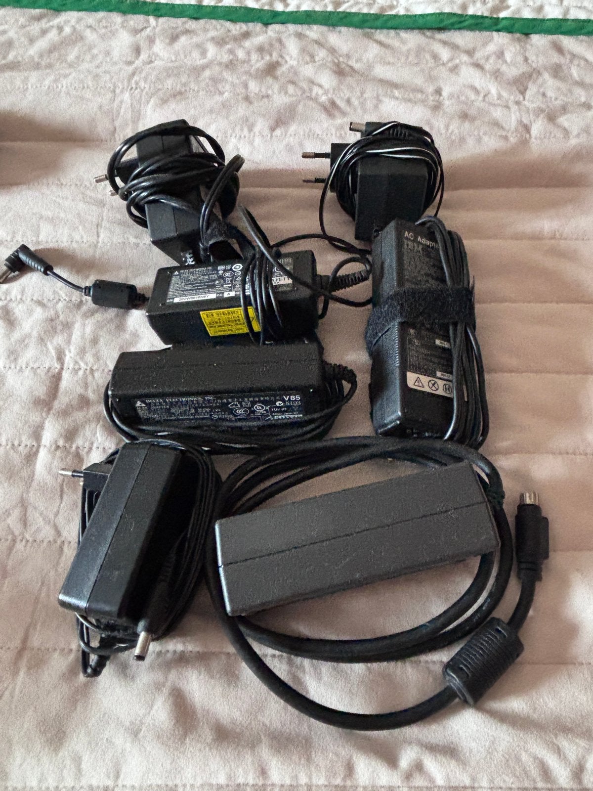 Diverse kabels en adapters, Ophalen, Gebruikt, Kabel of Snoer