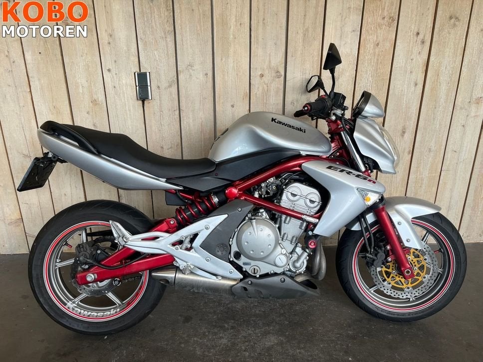 Kawasaki ER-6N (bj 2006), Motoren, 2 cilinders, Bedrijf, Onbekend, KAWASAKI