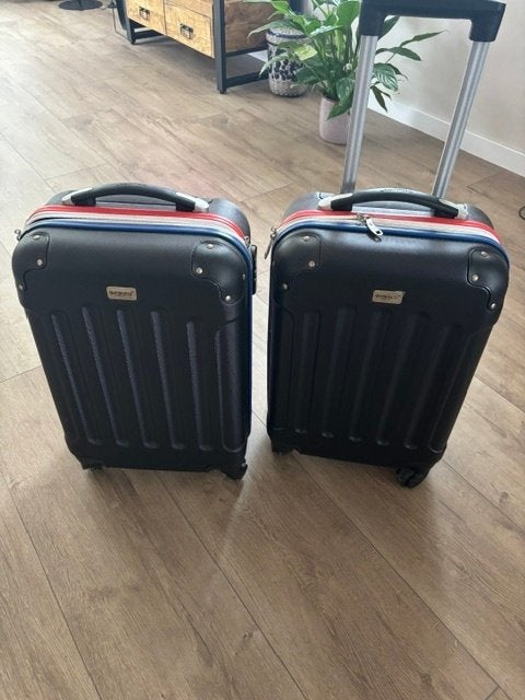 rolkoffer handbagage 2 stuks, Ophalen, 40 tot 60 cm, 30 cm of meer, Zwart