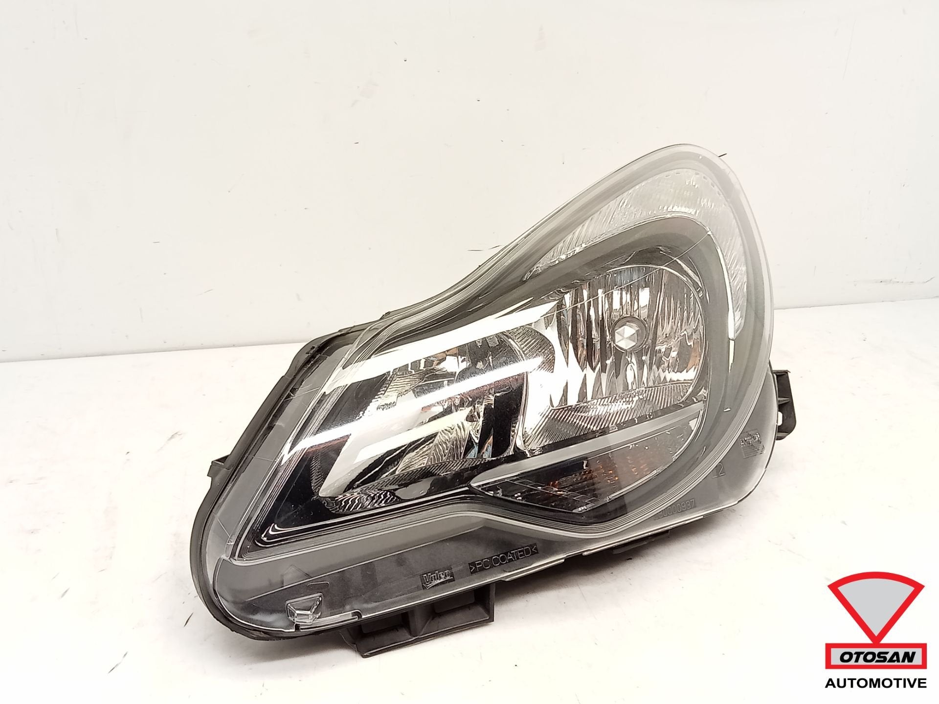 Opel Corsa D 2010-2014 Halogeen Koplamp Links 13446801, Auto-onderdelen, Gebruikt, Opel Automobile GmbH, Ophalen of Verzenden