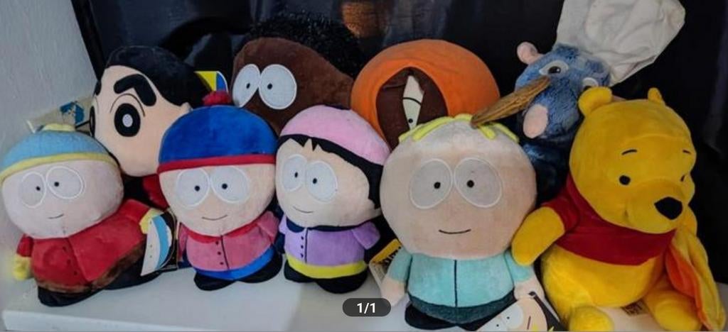 Diverse knuffels: South Park, Winnie de Poeh, Shin-chan, Gebruikt, Overige merken, Disney, Overige typen