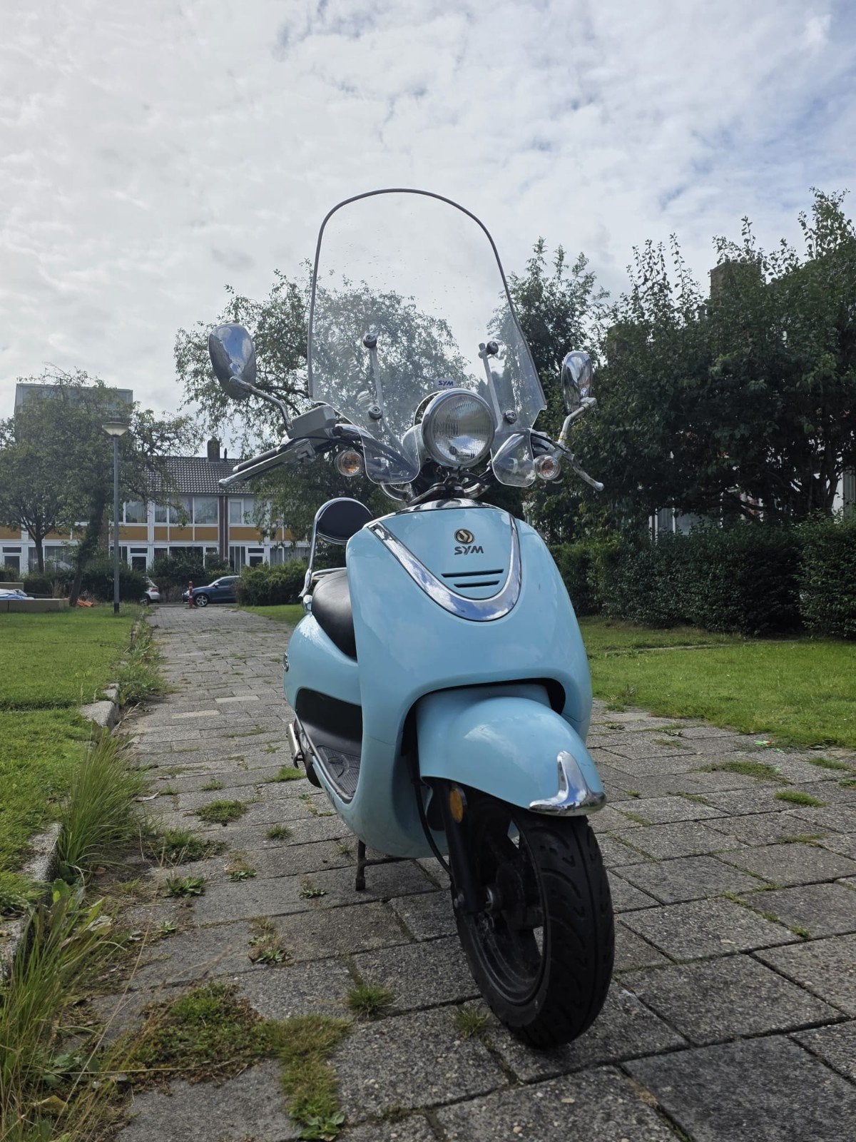 Zo goed als nieuwe Sym Allo scooter - slechts 1500km!, Ophalen, Allo, Zo goed als nieuw, Benzine