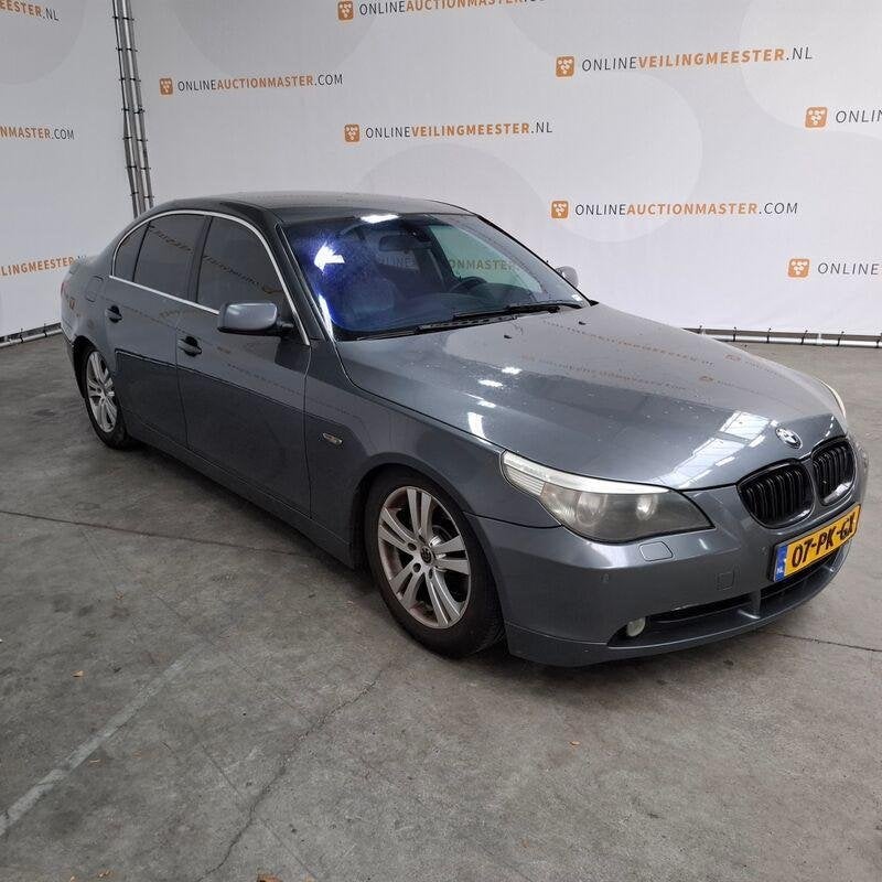 Personenauto, BMW, 5-serie, 520i Executive, 2004, Achterwielaandrijving, Bedrijf, Nieuw, 170 pk