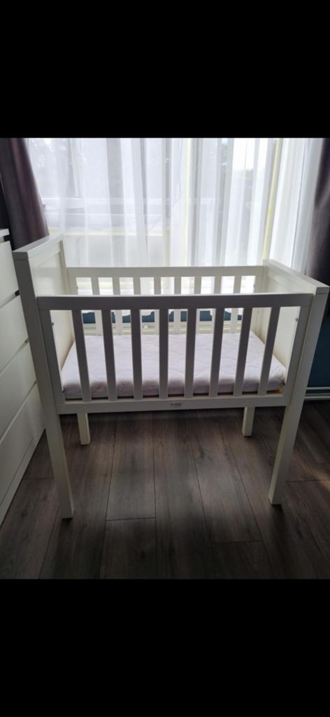 Baby wieg wit TWF, Kinderen en Baby's, Kinderkamer | Bedden, Ophalen of Verzenden, Minder dan 140 cm, Minder dan 70 cm