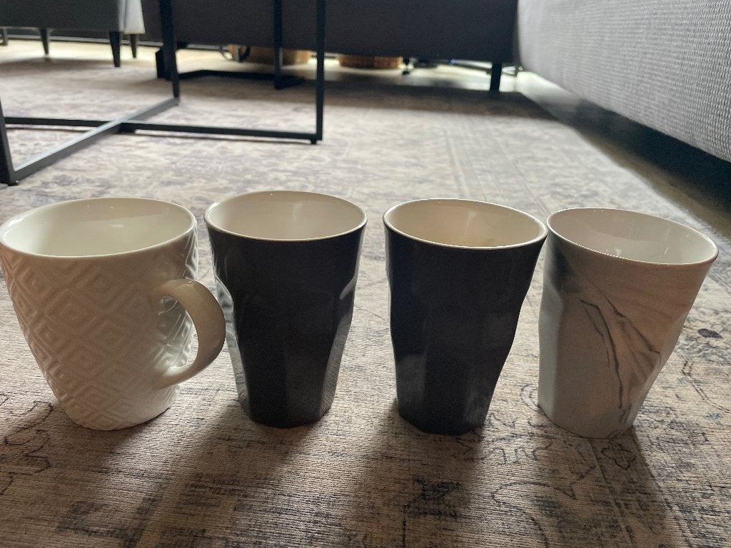 Gratis thee servies, Huis en Inrichting, Ophalen, Gebruikt, Overige stijlen, Kop(pen) en/of Schotel(s)