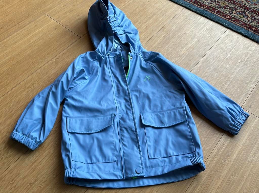 Regenjas lavendel kleur maat 104, Ophalen of Verzenden, Zo goed als nieuw, Jongen of Meisje, Jas