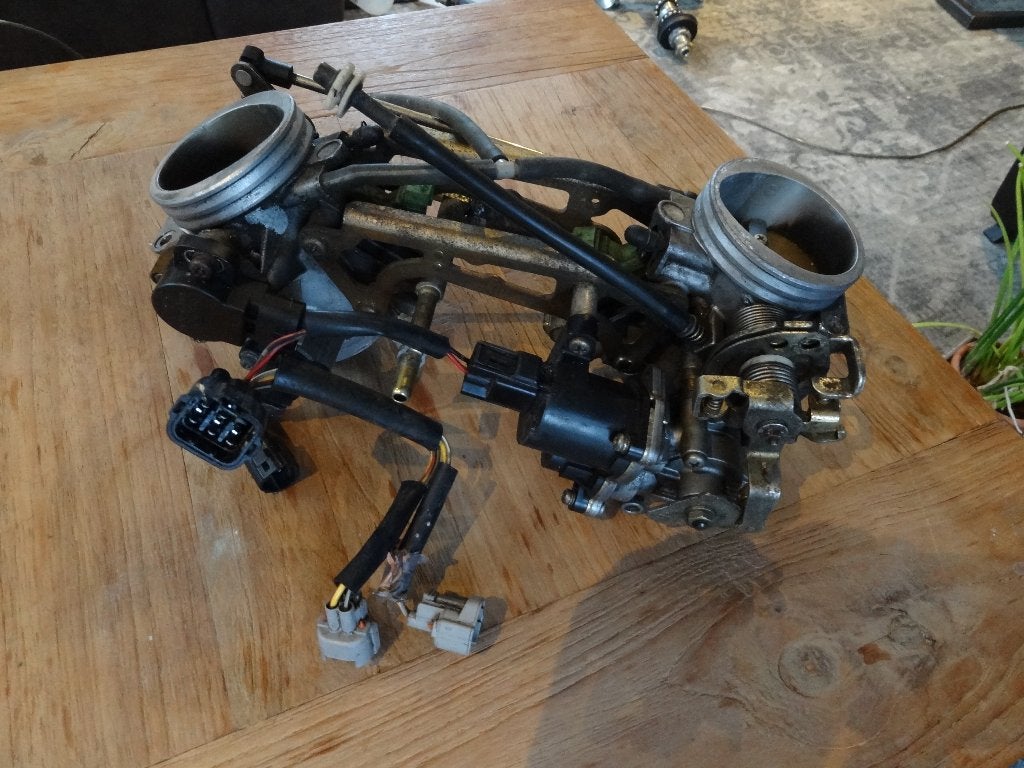 Suzuki SV 1000 S / N (2003-2007 ) Gasklep Huis, Ophalen of Verzenden, Gebruikt