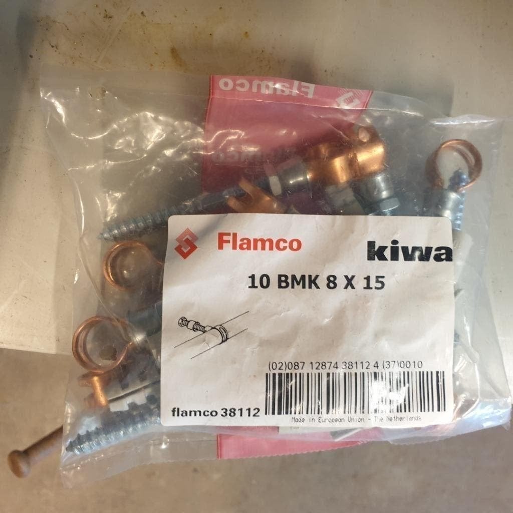 Nieuw !! aantal flamco beugels voor cv koper buis oa 8x15 m, Doe-het-zelf en Verbouw, Ophalen of Verzenden, Nieuw
