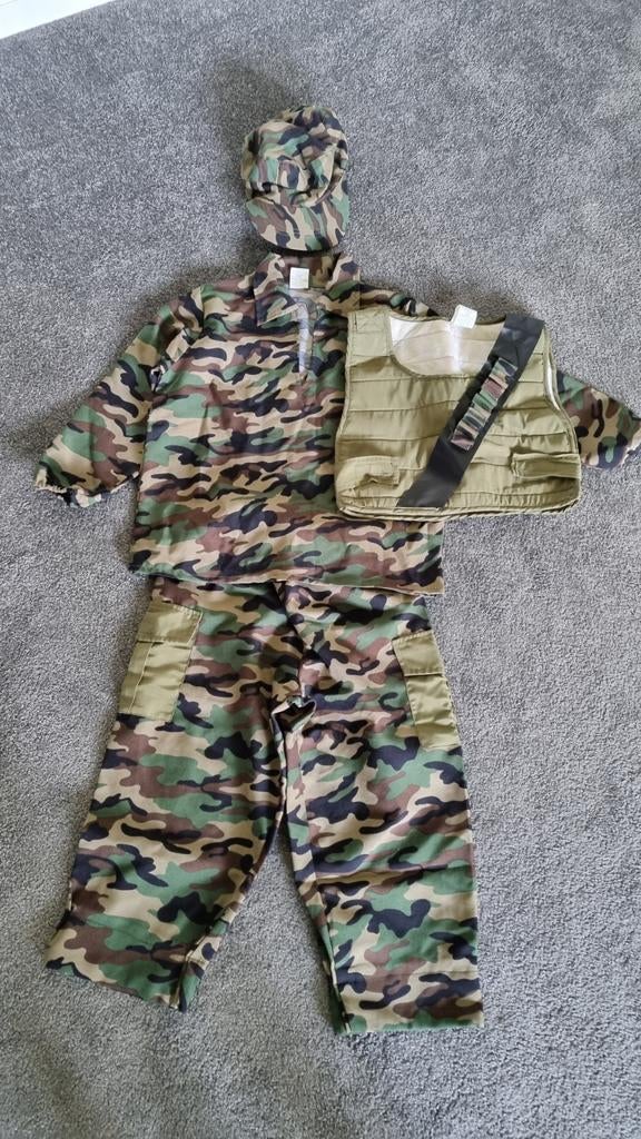 Verkleedkleding camouflagepak maat 140, Kinderen en Baby's, Ophalen of Verzenden, Zo goed als nieuw, 134 t/m 140, Jongen of Meisje