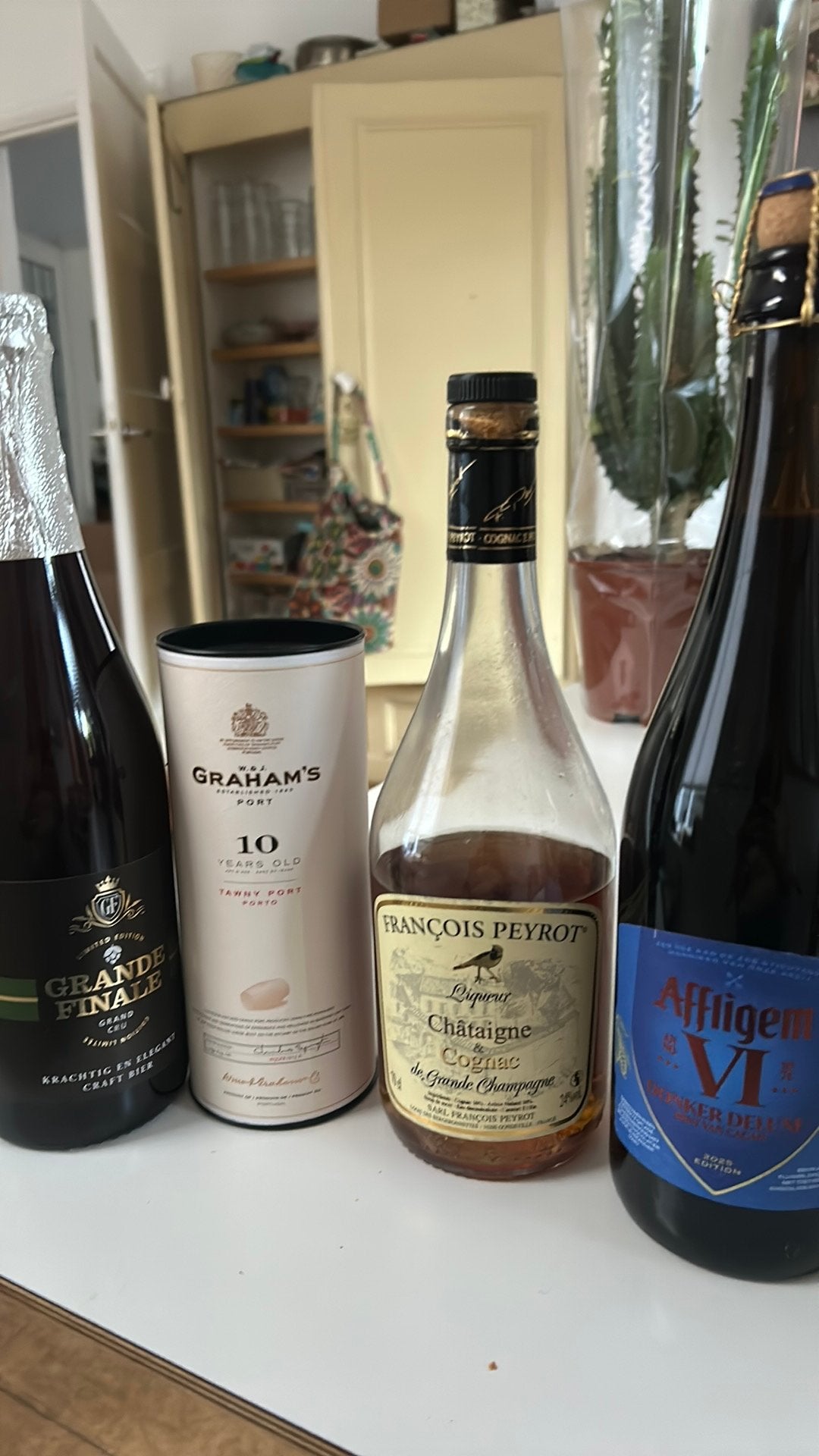 Gratis ophalen bier, cognac, port, Verzamelen, Wijnen, Ophalen of Verzenden, Zo goed als nieuw, Overige gebieden, Port