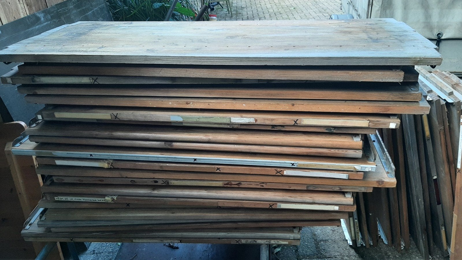 Grenen houten stelling planken / borden, Ophalen of Verzenden, Rolsteiger of Kamersteiger, Minder dan 2 meter