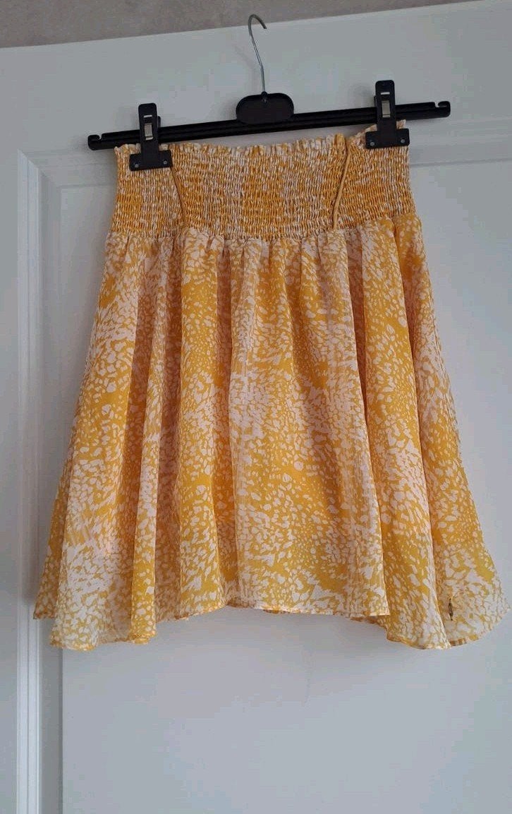 Nikkie zomer rokje maat 32 met vrolijke print, Kleding | Dames, Rokken, Geel, Ophalen of Verzenden, Zo goed als nieuw, Nikkie