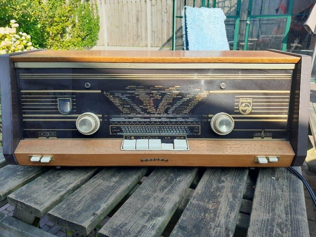 antieke radio, Ophalen