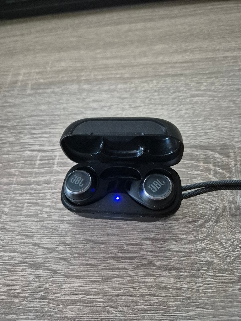 JBL Reflect Mini NC – draadloze oortjes incl. oplaadcase, Ophalen of Verzenden, Gebruikt, Overige merken