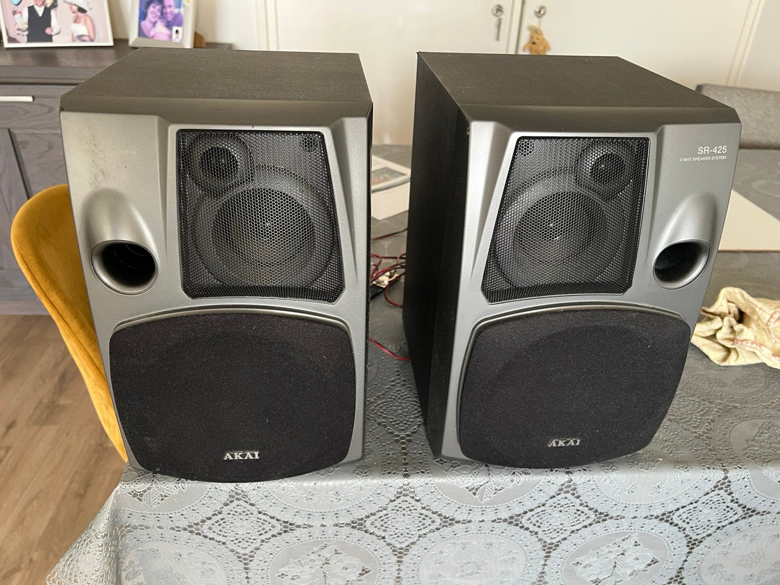 Luidspreker akai, Ophalen, Zo goed als nieuw, Minder dan 60 watt, Overige merken
