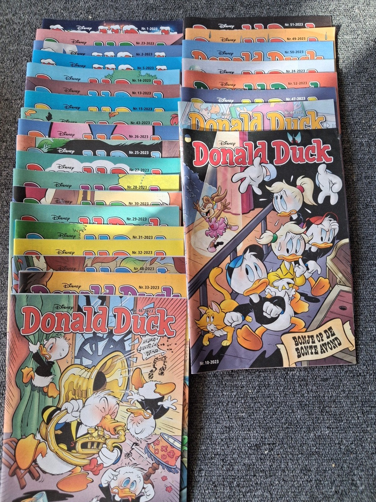 Donald Duck weekbladen - Grote collectie 2023, Boeken, Meerdere stripboeken, Ophalen, Gelezen, Walt Disney