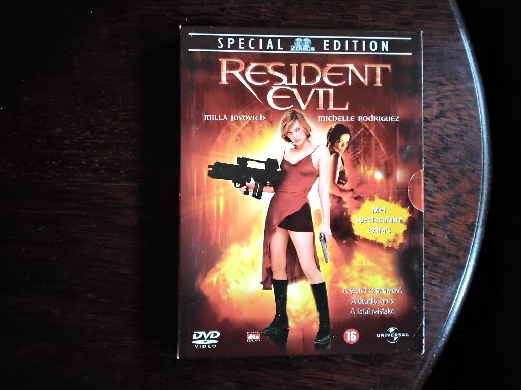 Resident evil special edition, 2disk, origineel, Engels, Vanaf 16 jaar, Nederlands, Actiethriller