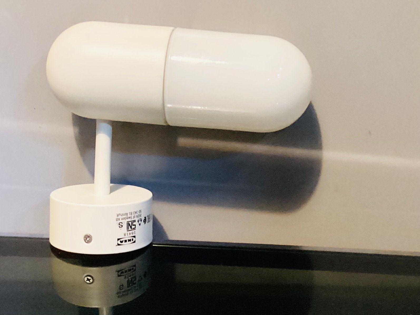 IKEA Wandlamp Östanå, Huis en Inrichting, Ophalen of Verzenden, Zo goed als nieuw, Glas