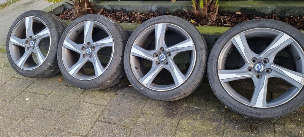 18 inch origineel VolVO v60 ixion velgen zomerbanden 5x108, 18 inch, Banden en Velgen, Ophalen of Verzenden, 235 mm