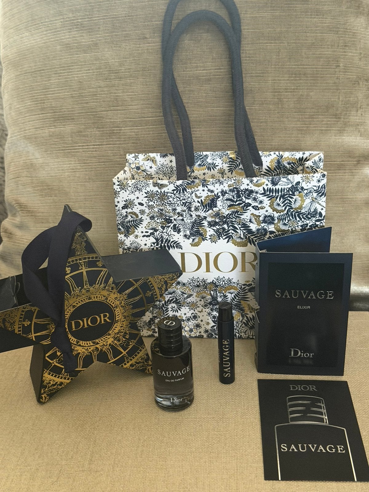 Dior Sauvage miniatuur edp & travelsize spray elixer in ster, Verzamelen, Parfumverzamelingen, Ophalen of Verzenden, Nieuw, Miniatuur