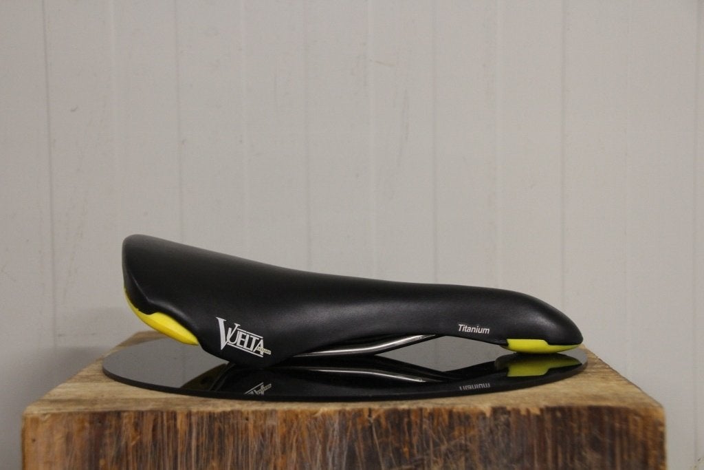 * nos * Titanium Vuelta Scotchlite zadel  race / Bassano, CCX, Titanium, Sad, Nieuw