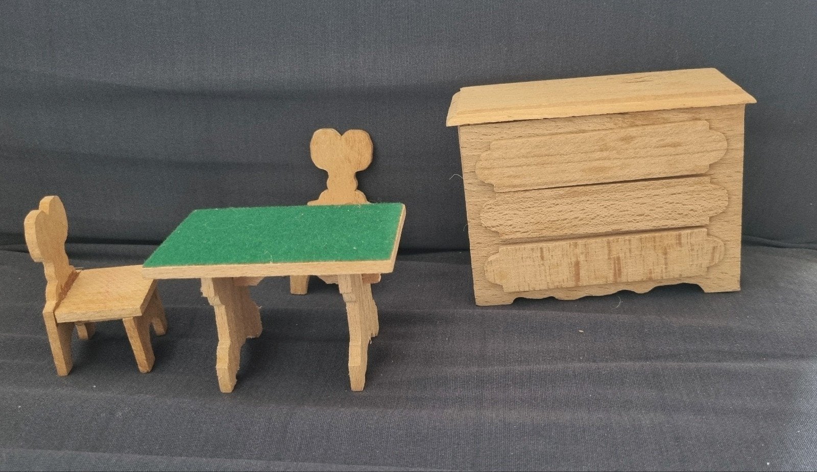 Lisa Dukkenhuis meubelspoppenhuis Lundby kast tafels stoelen, Ophalen of Verzenden, Poppenhuis