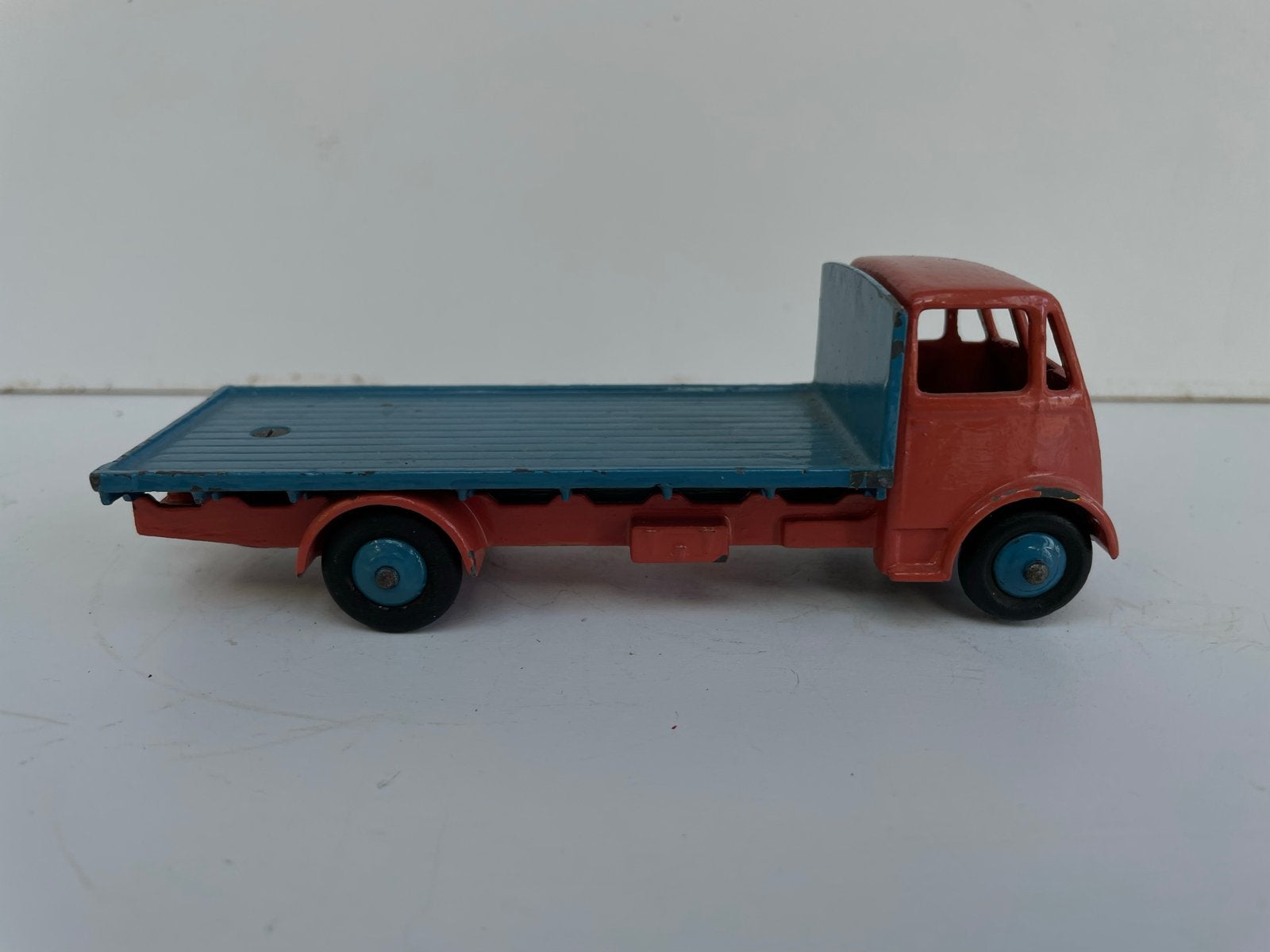 Vintage Dinky Supertoys Guy Flatbed Vrachtwagen, Ophalen of Verzenden
