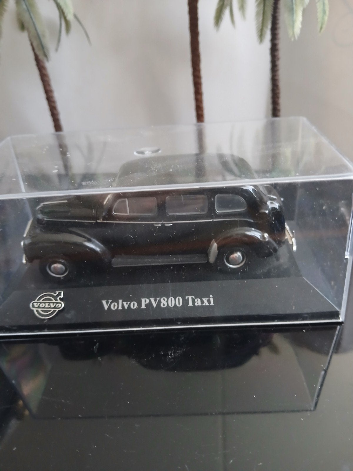 Volvo PV800 Taxi.  Volvo collection 1:43, Ophalen of Verzenden, Zo goed als nieuw, Auto, Overige merken
