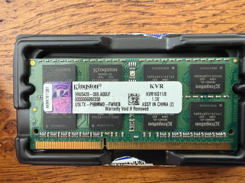 Kingston ValueRAM 8GB DDR3 SODIMM 1600MT/s Laptop RAM, Computers en Software, 8 GB, DDR3, Ophalen of Verzenden, Zo goed als nieuw
