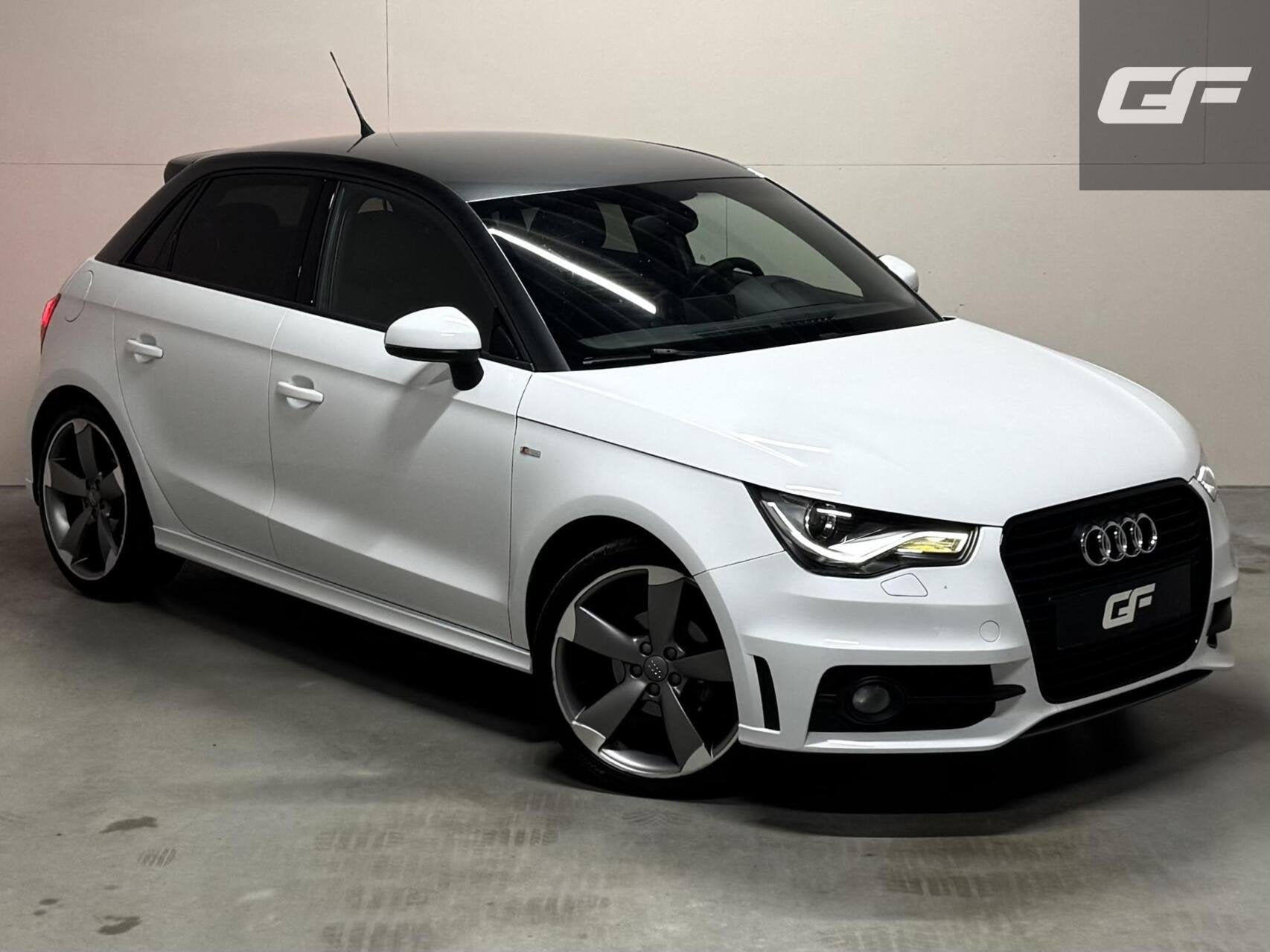 Audi A1 Sportback 1.2 TFSI S-line Airco Cruise Navi Trekh., Voorwielaandrijving, 86 pk, Zwart, 4 cilinders