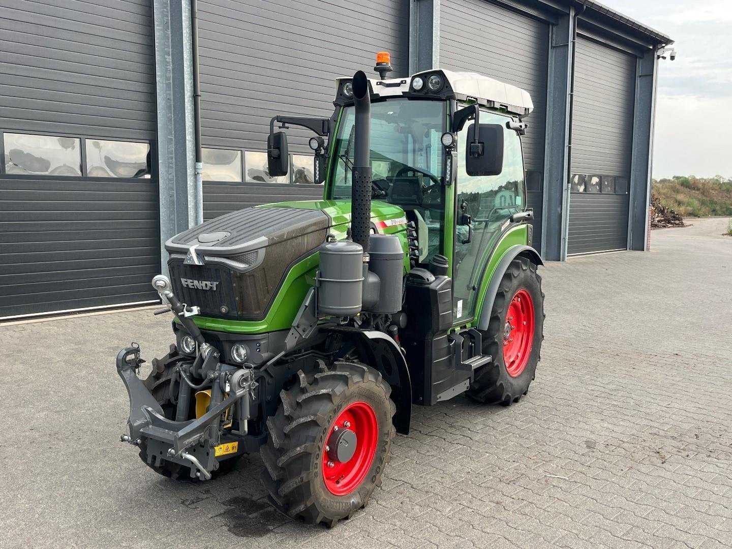 FENDT 210 V Vario WG4785, Zakelijke goederen, Fendt