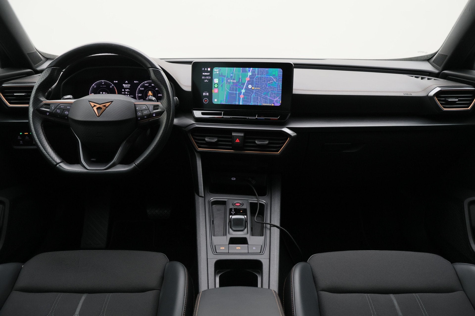 CUPRA Formentor 1.4 Plug-in Hybrid VZ Copper Edition Panoram, Auto's, Dealer onderhouden, Gebruikt, 4 cilinders, Formentor