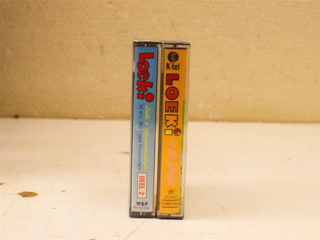 2 stuks Loeki cassettebandjes 51600, Ophalen of Verzenden, Gebruikt, Overige genres, 1 bandje