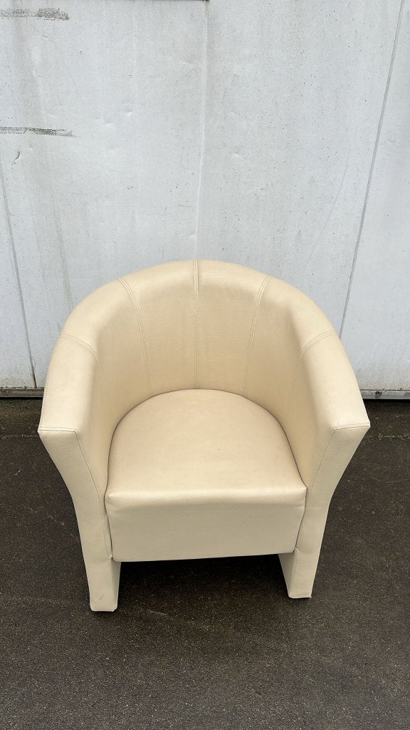 1 luxe fauteuil Beige kunstleder cafe restaurant receptie, Ophalen, 75 tot 100 cm, Zo goed als nieuw, 75 tot 100 cm