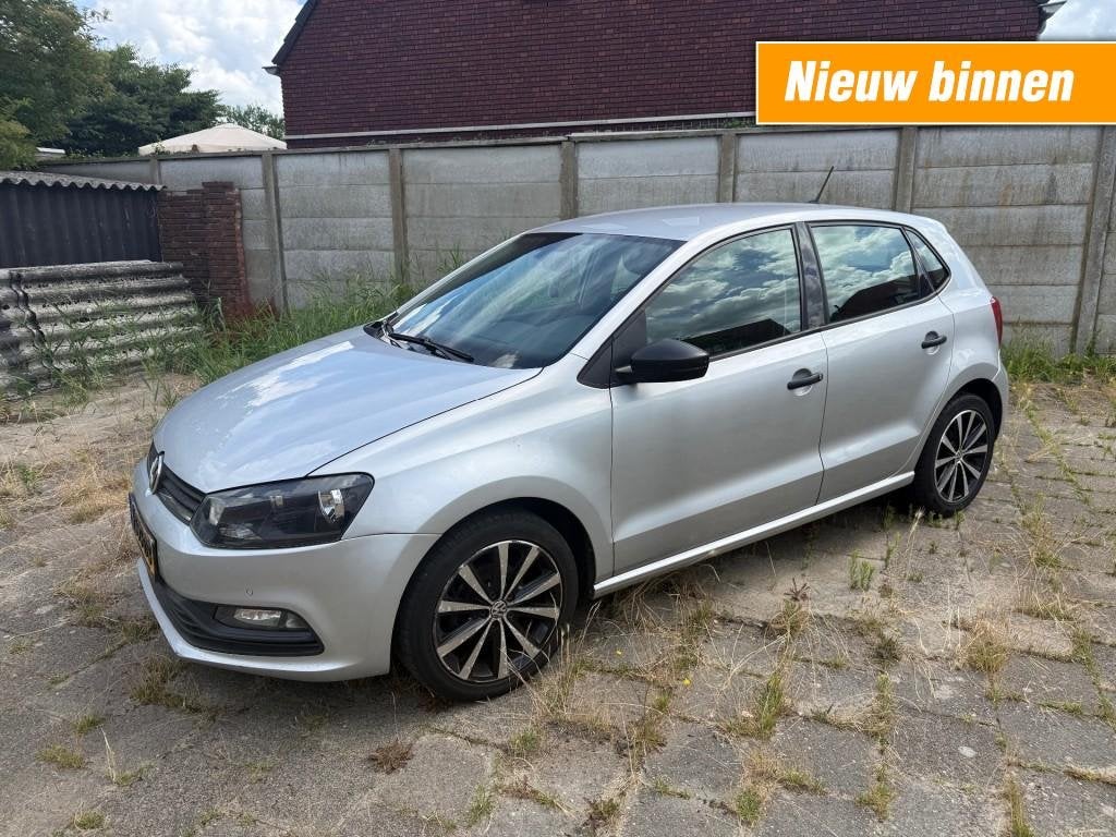 Volkswagen POLO 1.4 TDI BLUEMOTION-5DEURS-LMV-ECC-PDC-NAVI-E, Auto's, Voorwielaandrijving, Gebruikt, Bedrijf, 29 km/l