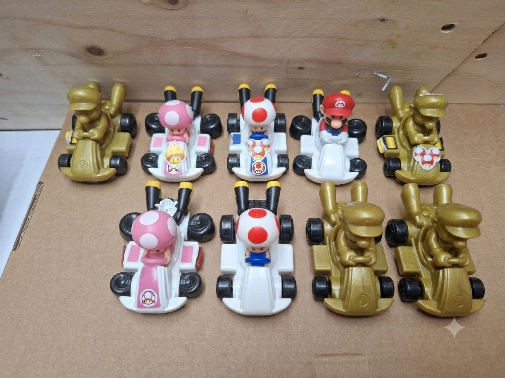 Mario Kart McDonalds Happy Meal auto figuurtjes, Ophalen of Verzenden, Gebruikt