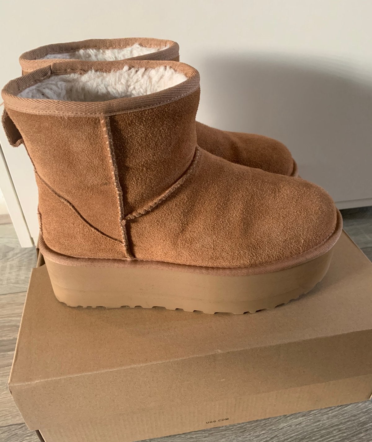 Ugg platform, Ophalen of Verzenden, Zo goed als nieuw