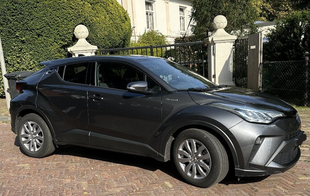 Toyota C-HR 1.8 Hybrid Business Plus, Dealer onderhouden, Stof, 4 cilinders, 98 pk